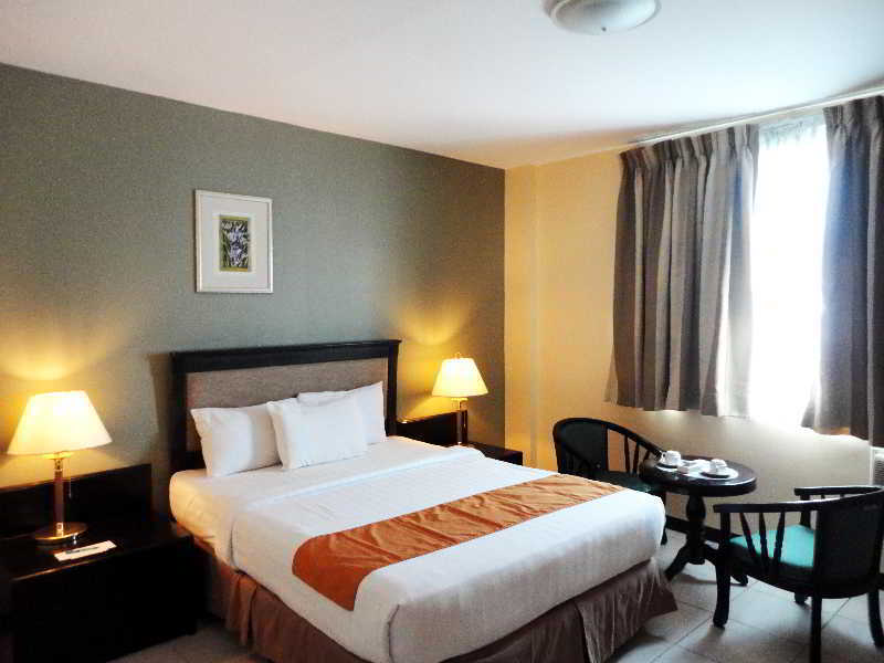 Oyo 187 The Maxwell Hotel Cebú Exterior foto