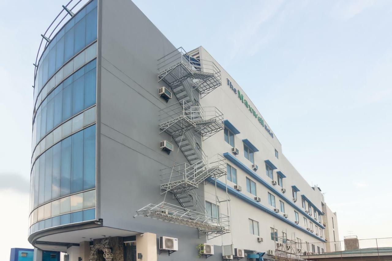 Oyo 187 The Maxwell Hotel Cebú Exterior foto